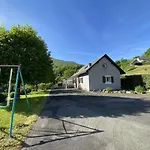 Ferienhaus Chuta Bas *