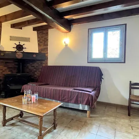 Holiday home Chuta Bas *